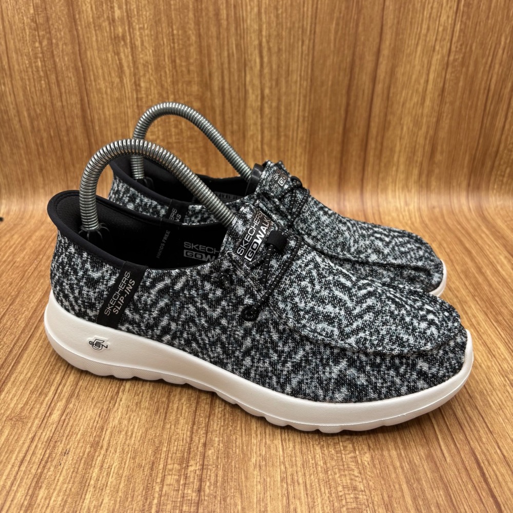 Skechers GO WALK Joy Slip-ins Womens 7 Black White 124645 Walking Shoes